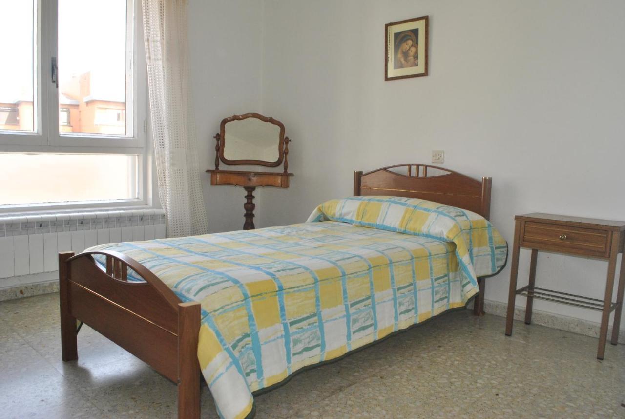 Residencia Universitaria Alto De Miranda - Resisantander Hotel Bagian luar foto